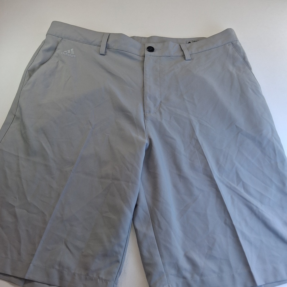 adidas Men's Gray Golf Shorts 36W Flat Front Solid Pockets Zip Closure